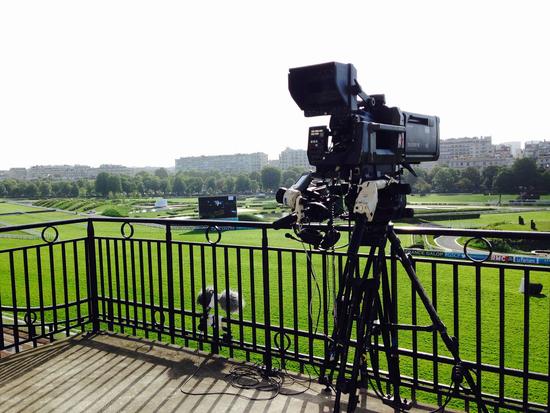 AMP VISUAL TV au Grand Steeple-Chase de Paris